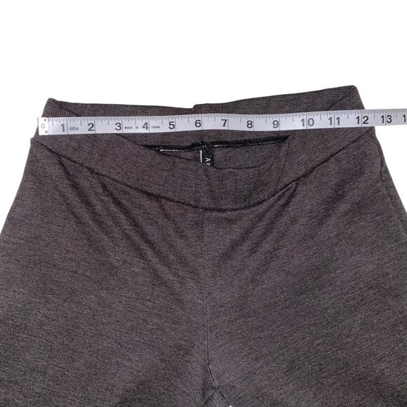 Women's Arkitect Size 8 Gray High Waisted Leggings - Made in Colombia - Picture 3 of 11